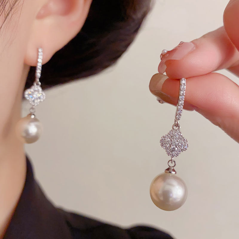 Elegant Zircon Four-Leaf Flower Pearl Drop Earrings – K-Beauty Design