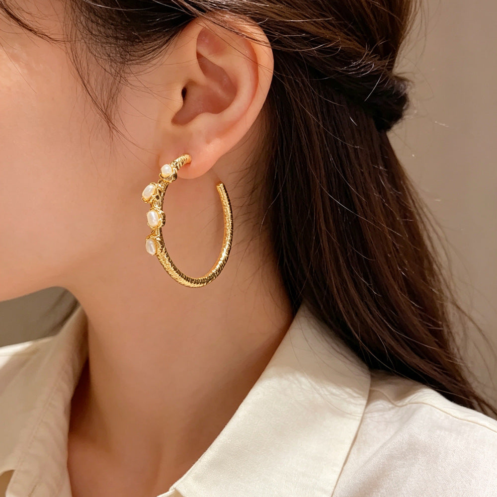 Eaioncol Irregular Pearl Hoop Earrings 18K Gold Plated