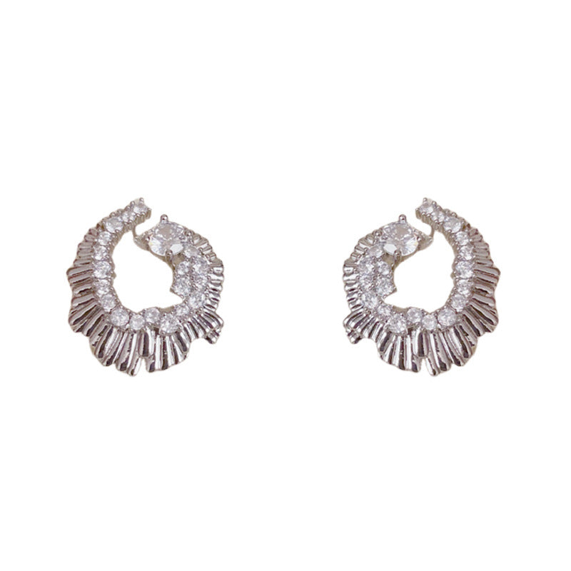 Luxury Zircon Metal Irregular Earrings – Geometric Elegant Design