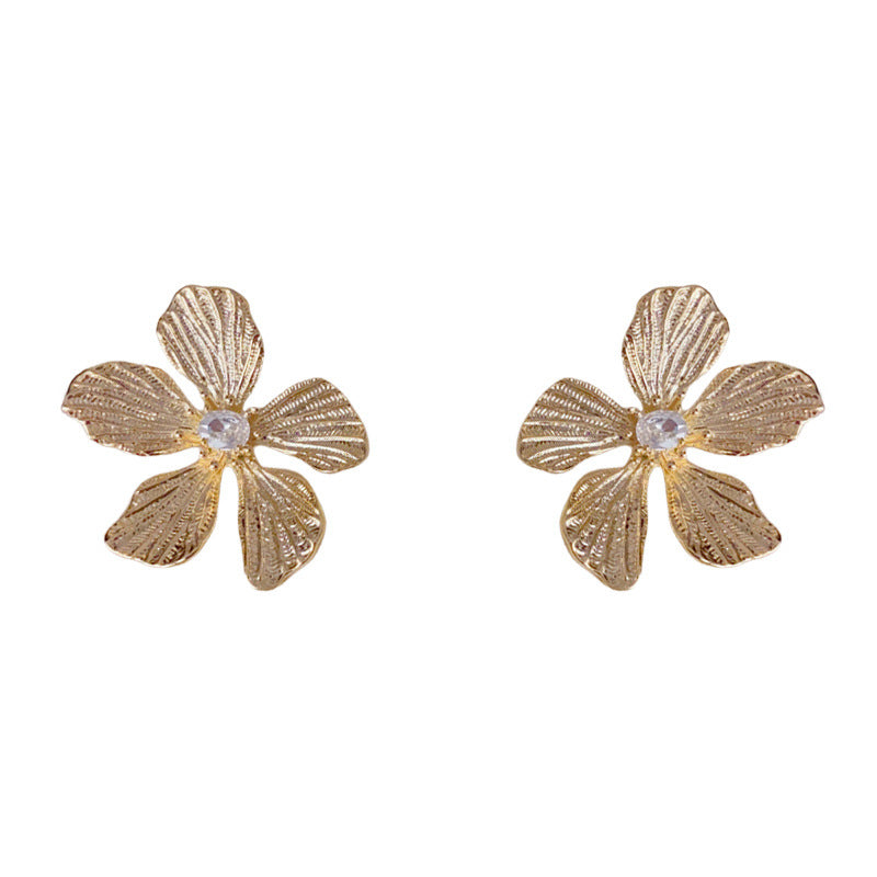 Elegant Zircon 3D Petal Stud Gold Earrings – Floral Design