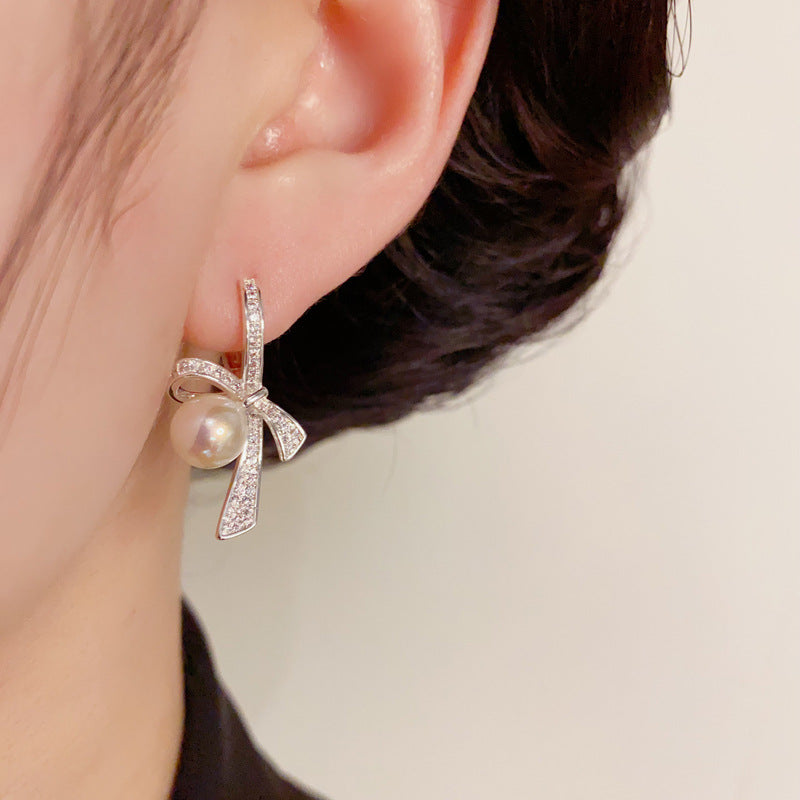 14K Gold-Plated Bow Pearl Earrings – Elegant Korean Chic Design