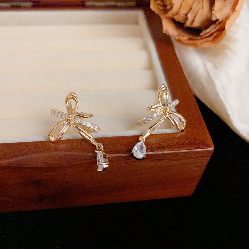 Luxury Zircon Metal Bow & Droplet Earrings – Elegant Design
