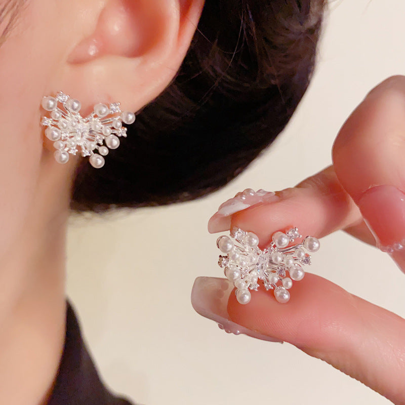 Elegant Zircon & Pearl Butterfly Stud Earrings – Animal Design