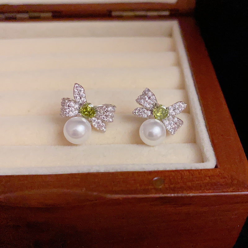 14K Gold-Plated Zircon Butterfly Knot Pearl Earrings - Elegant Design