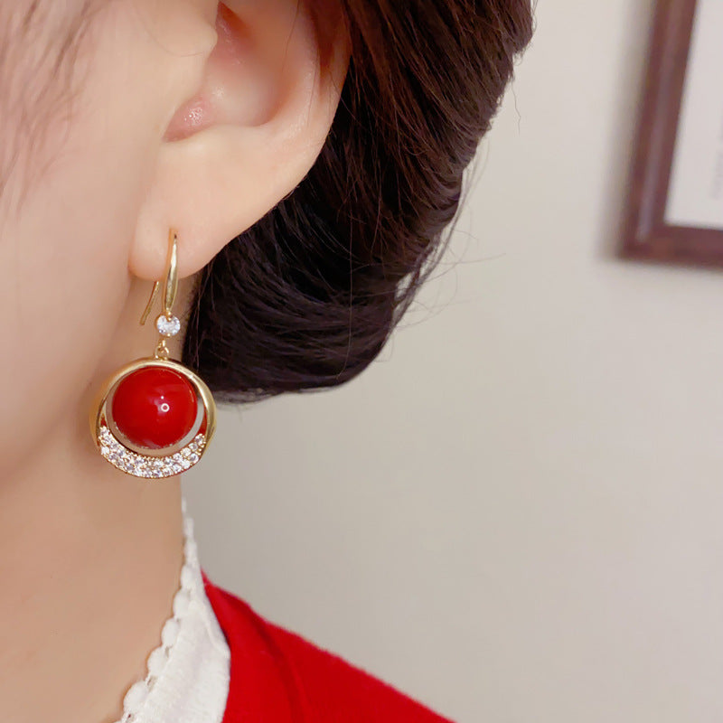 Elegant Red Pearl Zircon Round Drop Earrings – Minimalist Design