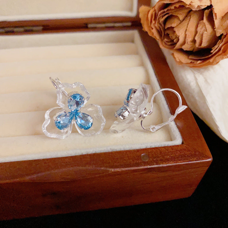 Luxury Blue Transparent Trefoil Flower Earrings– Elegant Design