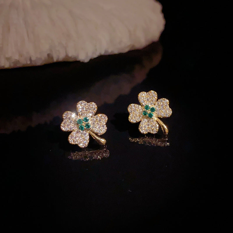 14K Gold Zircon Four-Leaf Stud Earrings - Chic Elegance Design