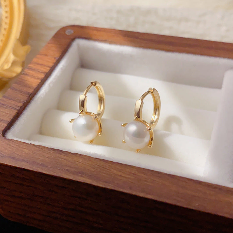 Elegant Freshwater Pearl Ear Cuff Earrings – Geometric Design