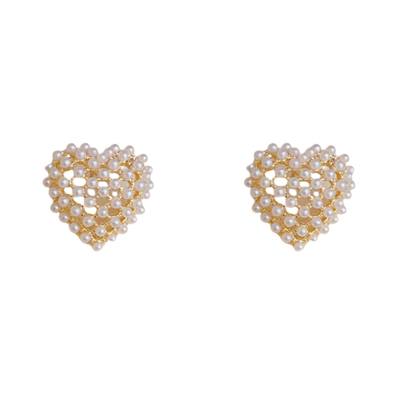 Luxury Pearl & Hollow Heart Stud Gold Earrings – Elegant Design