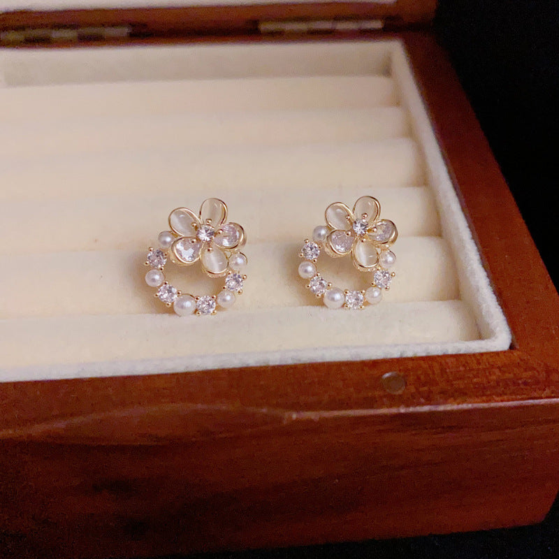 14K Gold Luxury Flower Zircon & Pearl Round Earrings – Elegant Design