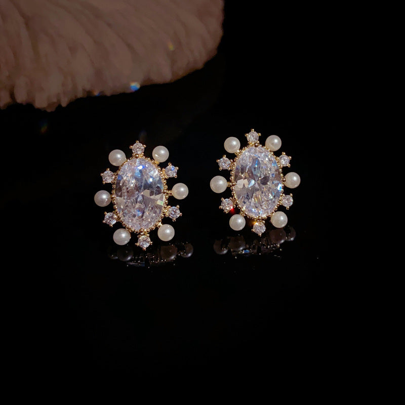 14K Gold-Plated Pearls&Zircon Sunflower Stud Earrings - Elegant Design