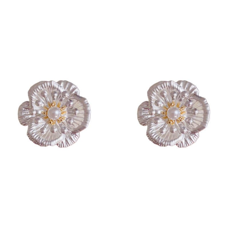 Elegant Matte Silver-Plated Petal Stud Earrings – Floral Design