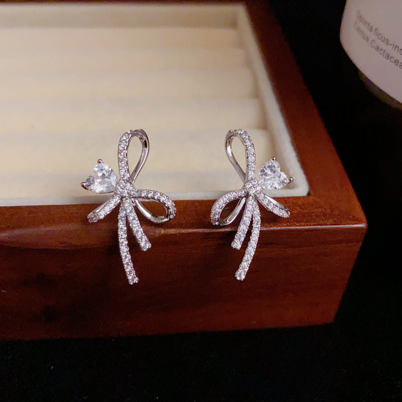 14K Gold-Plated Zircon Bowknot Stud Earrings – Elegant Design