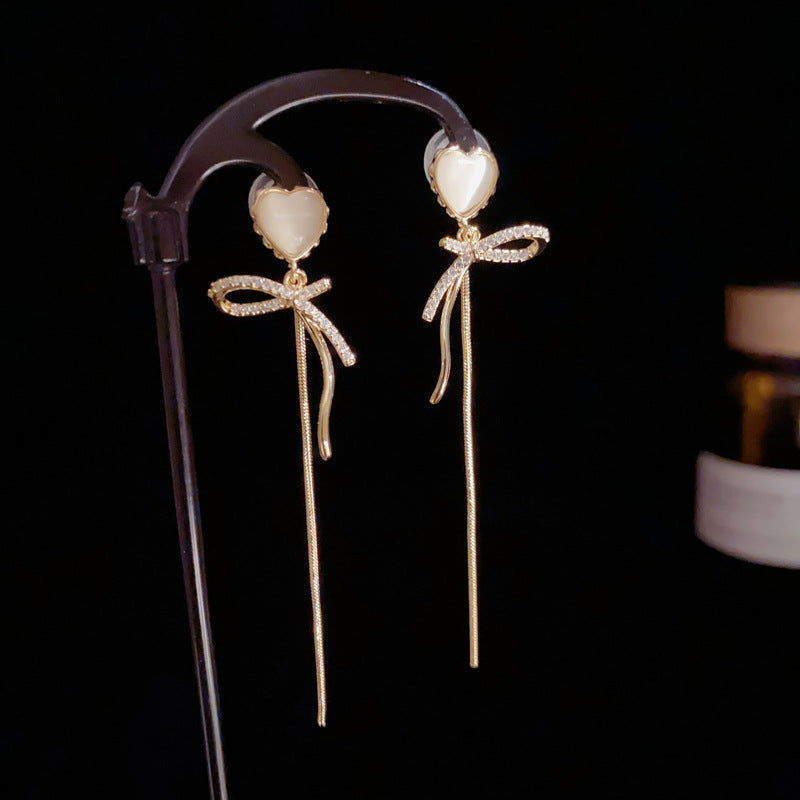 14K Gold Cats Eye Heart Bow Tassel Earrings – Elegant Long Drop Design