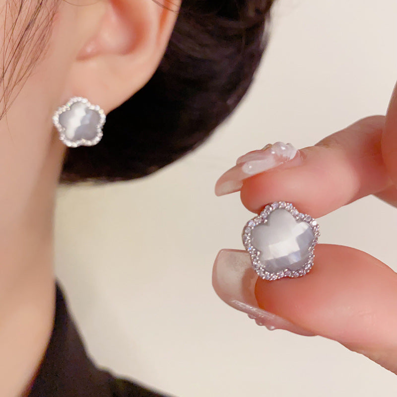 Luxury Crystal Zircon Petal Stud Earrings – Elegant Floral Design