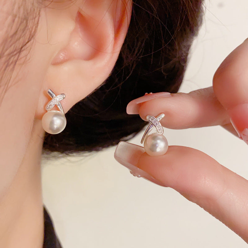 S925 Silver Minimalist Crossed Pearl Stud Earrings – Elegant Design