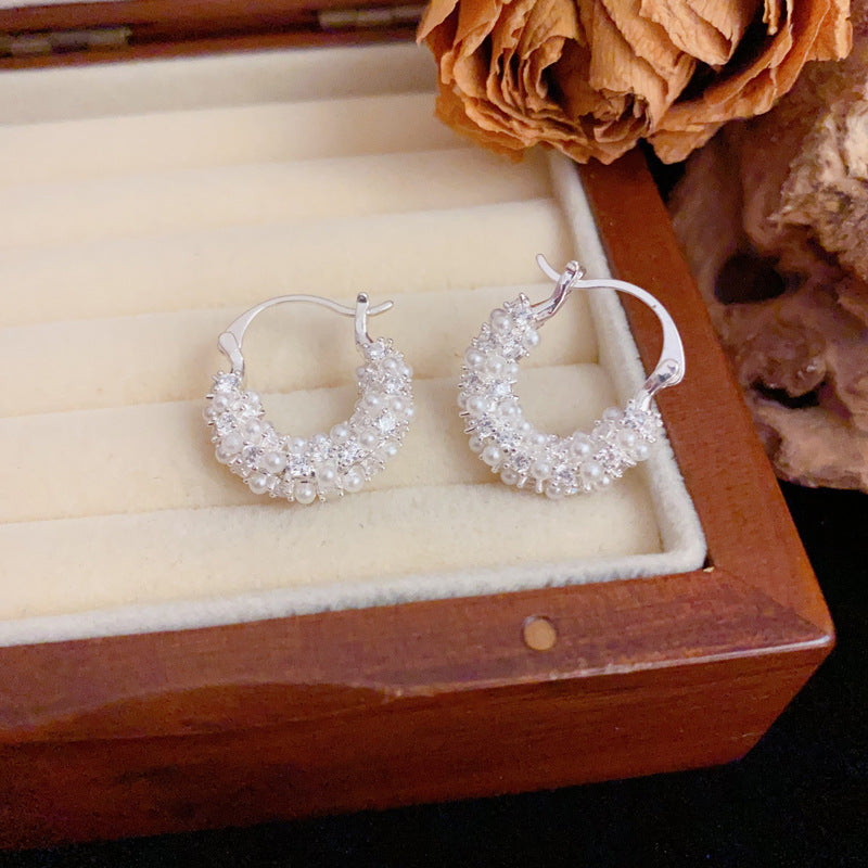 Elegant Full-Zircon Pearl U-Shaped Earrings – Silver Needle Geometric