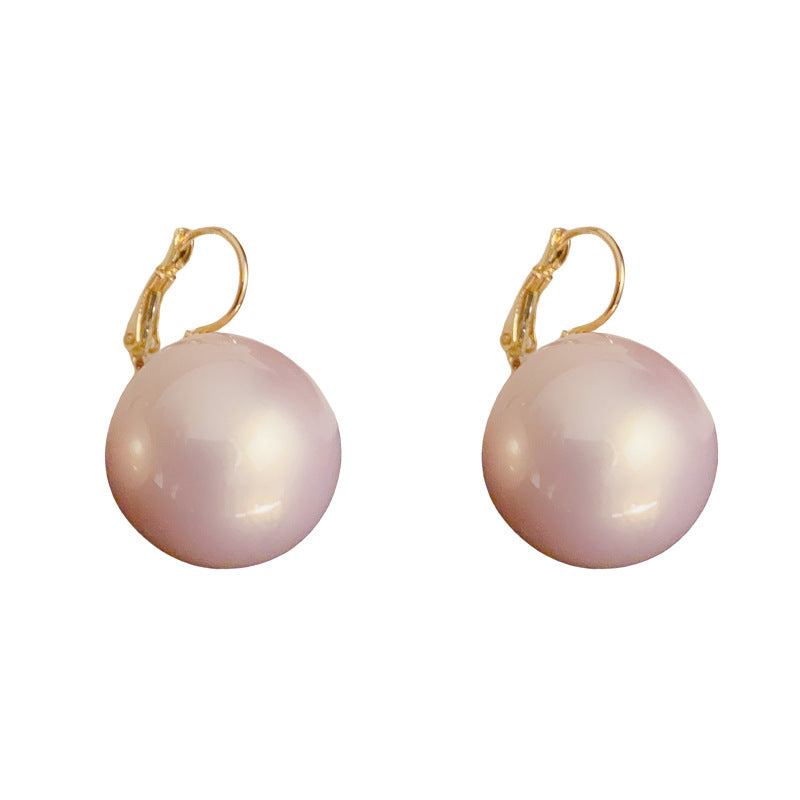 French-Style Large Pearl Elegant Gold Earrings – Geometric Design