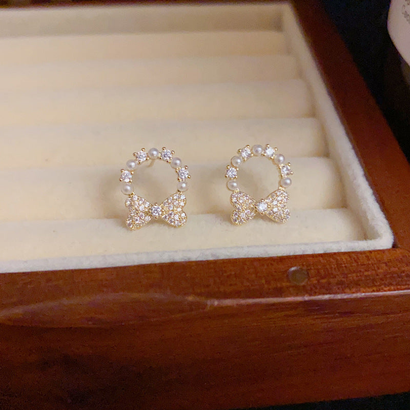 14K Gold-Plated Zircon Pearl Bow Hoop Earrings – Elegant Chic Design