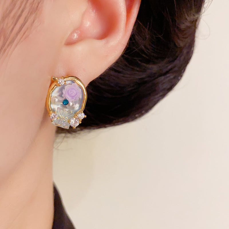 Elegant 3D Flower & Butterfly Oval Stud Earrings – Floral Design