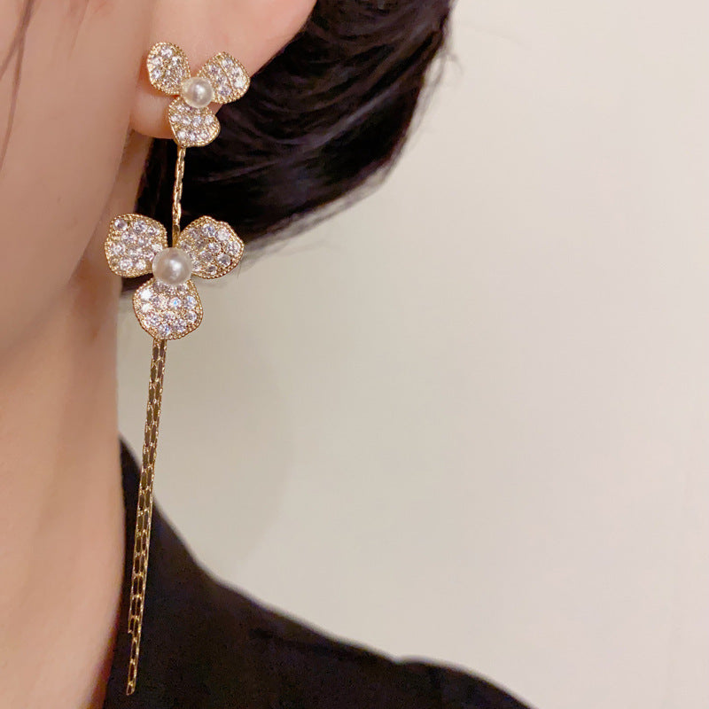 14K Gold Zircon Three-Petal Flower Tassel Earrings – Elegant Design