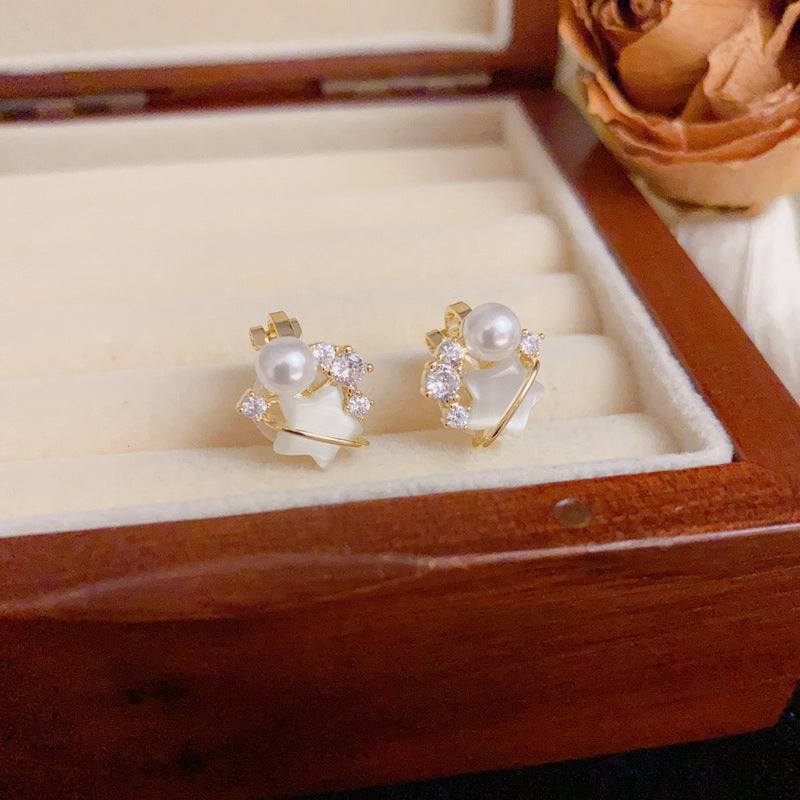 Luxury Zircon Pearl Star Non-Pierced Ear Clip Earrings– Elegant Design