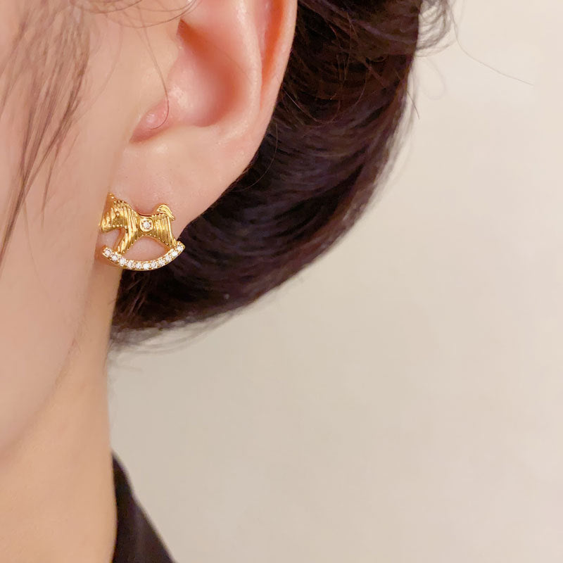Luxury Zircon Metal Horse Stud Earrings – Animal Design