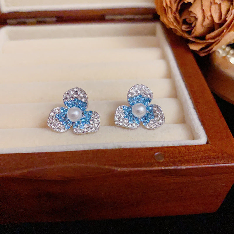 Zircon Gradient Three-Leaf Flower Stud Earrings – S925 Silver Needle