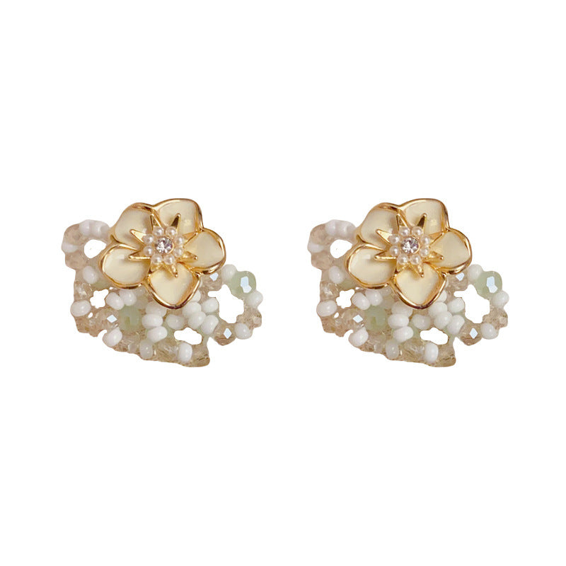 Elegant Flower Beaded Gold Earrings – S925 Silver Needle Floral Design