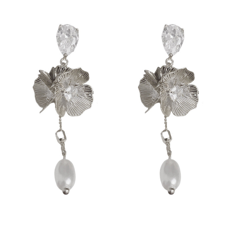 Luxury Hollow Flower & Pearl Tassel Drop Earrings – S925 Silver Needle