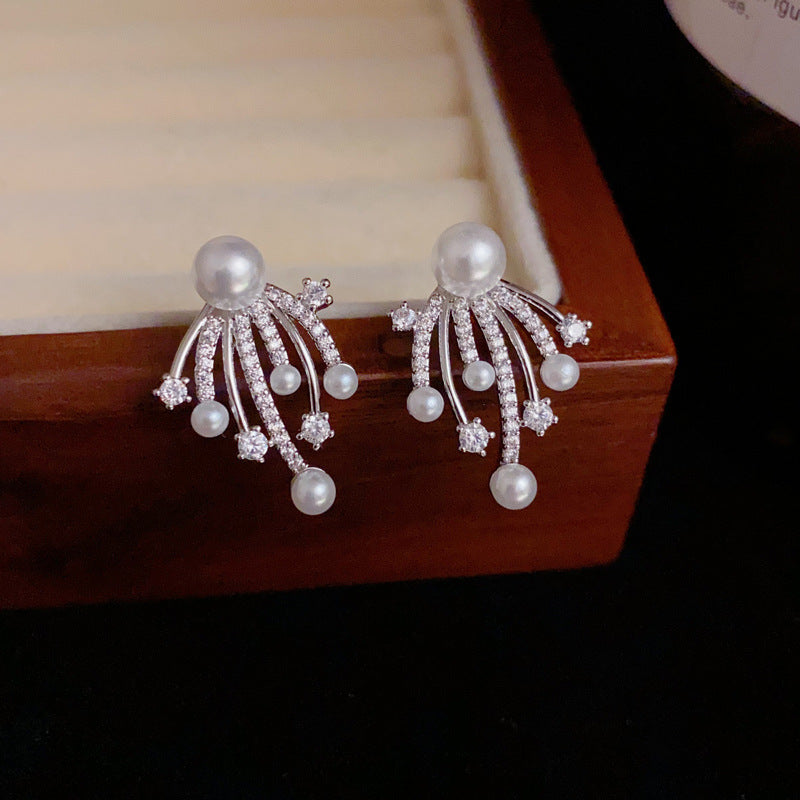 14K Gold-Plated Firework Pearl Earrings – Elegant Minimalist Design