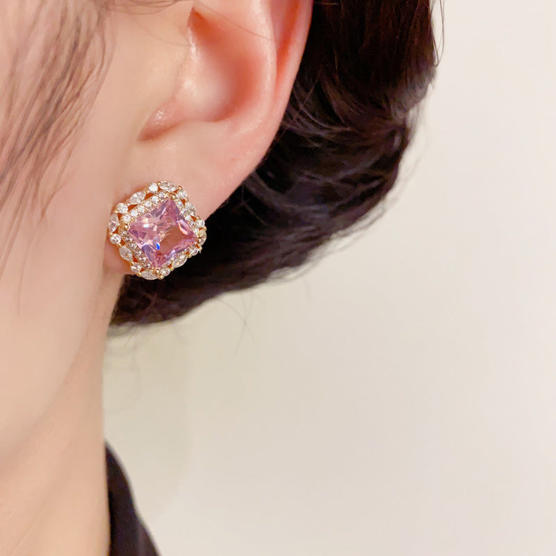 14K Gold-Plated Micro-Pavé Square Stud Earrings – Chic Sparkle Design