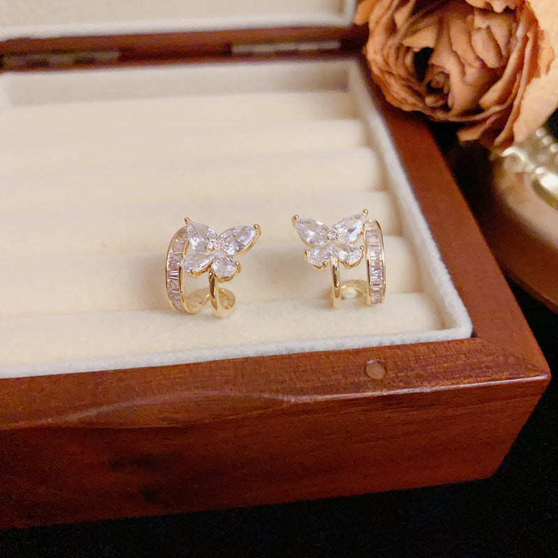 Luxury Full-Zircon Butterfly Stud Gold Earrings – Elegant Design