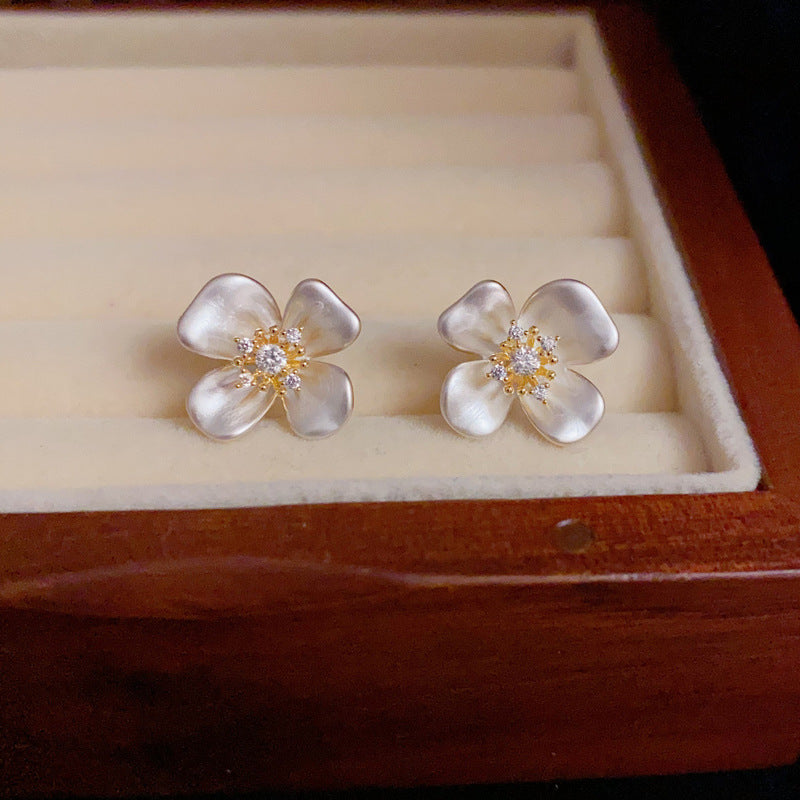 14K Gold-Plated White Metal Flower Stud Earrings -Elegant &Chic Design