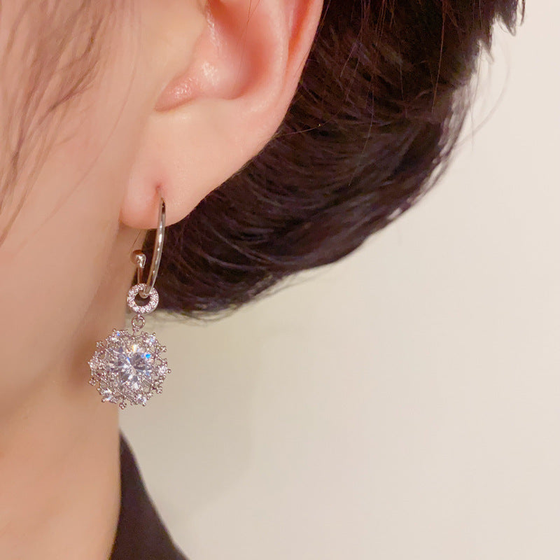 Elegant Silver Zircon Snowflake Drop Floral Earrings – Silver Needle