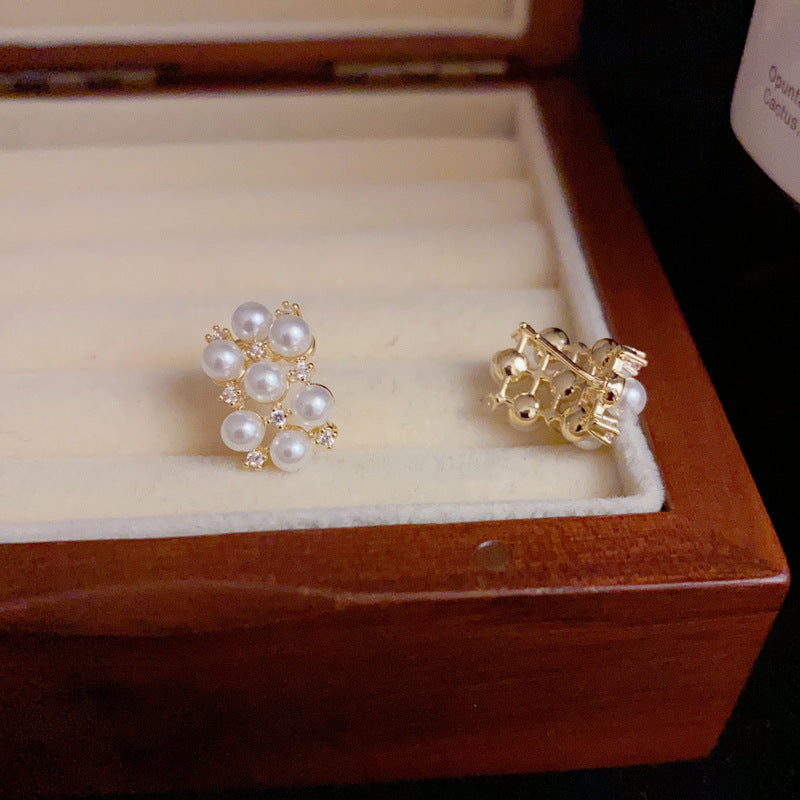 14K Gold-Plated Geometric Hollow Pearl Stud Earrings – Minimalist Chic