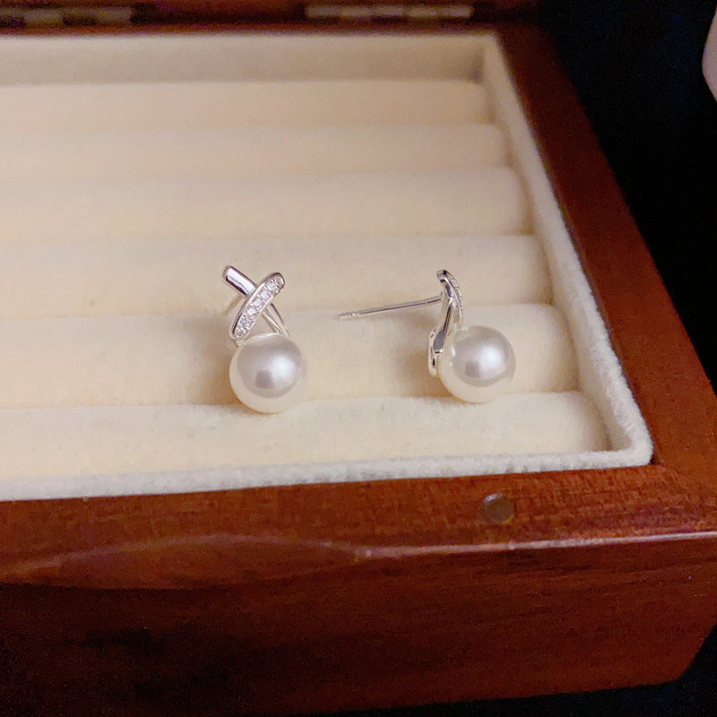 S925 Silver Minimalist Crossed Pearl Stud Earrings – Elegant Design
