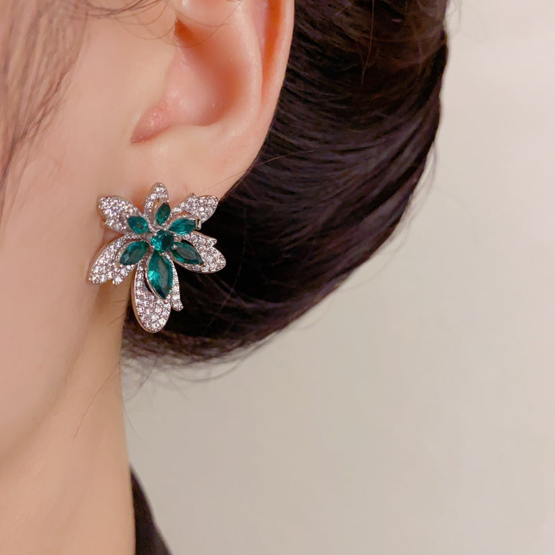 Luxury Micro-Inlaid Zircon Maple Leaf Stud Earrings – Floral Design