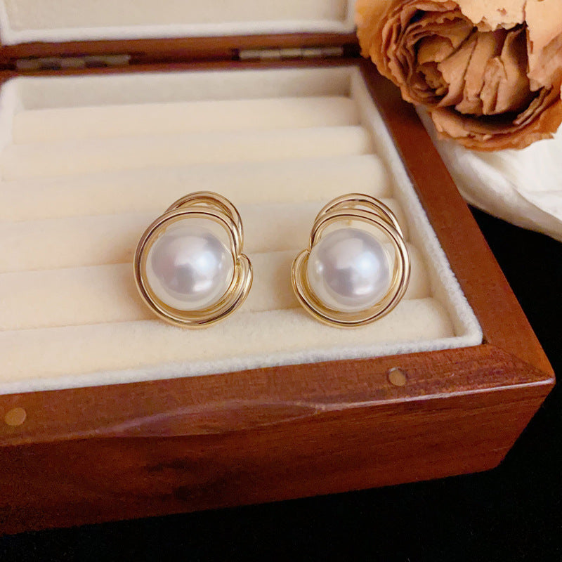 Luxury Metal Irregular Pearl Gold Earrings –Geometric Elegant Design