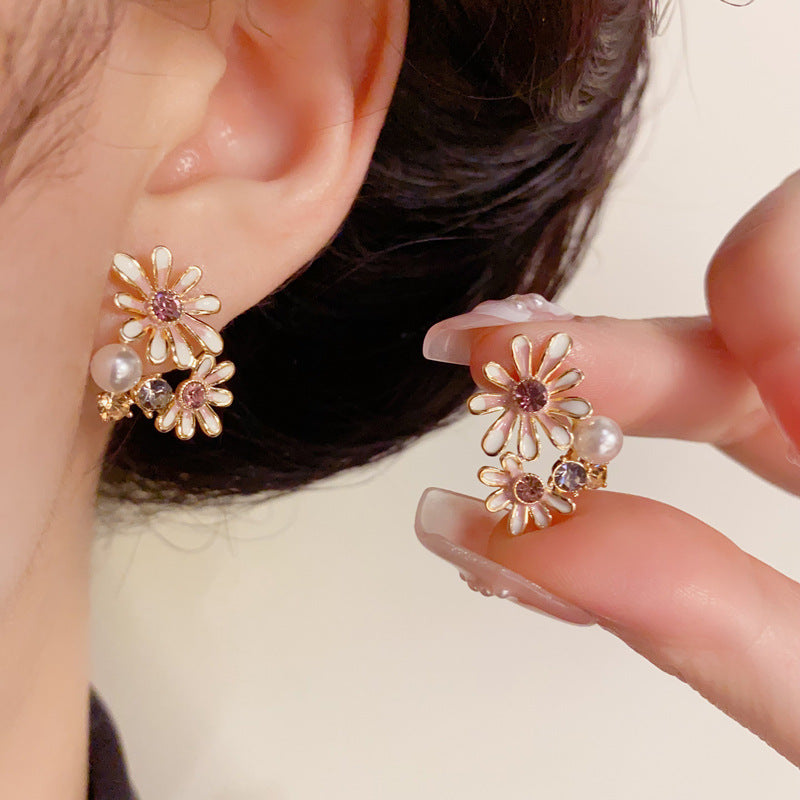 14K Gold-Plated Daisy Flower Stud Earrings – Sweet Minimalist Design