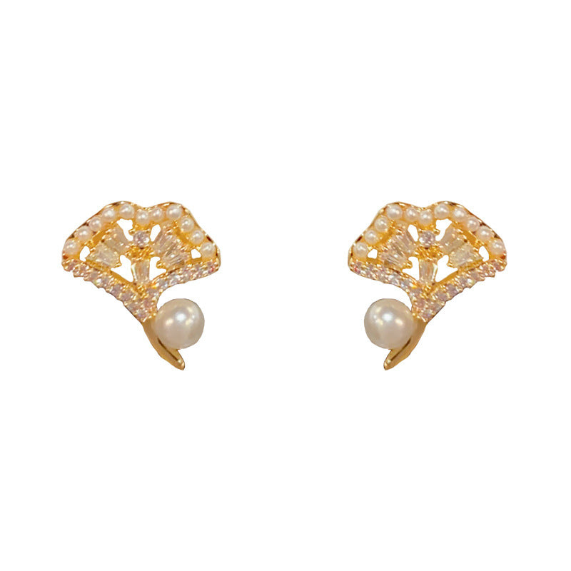 Luxury Full-Zircon Pearl Ginkgo Leaf Stud Earrings – Elegant Design