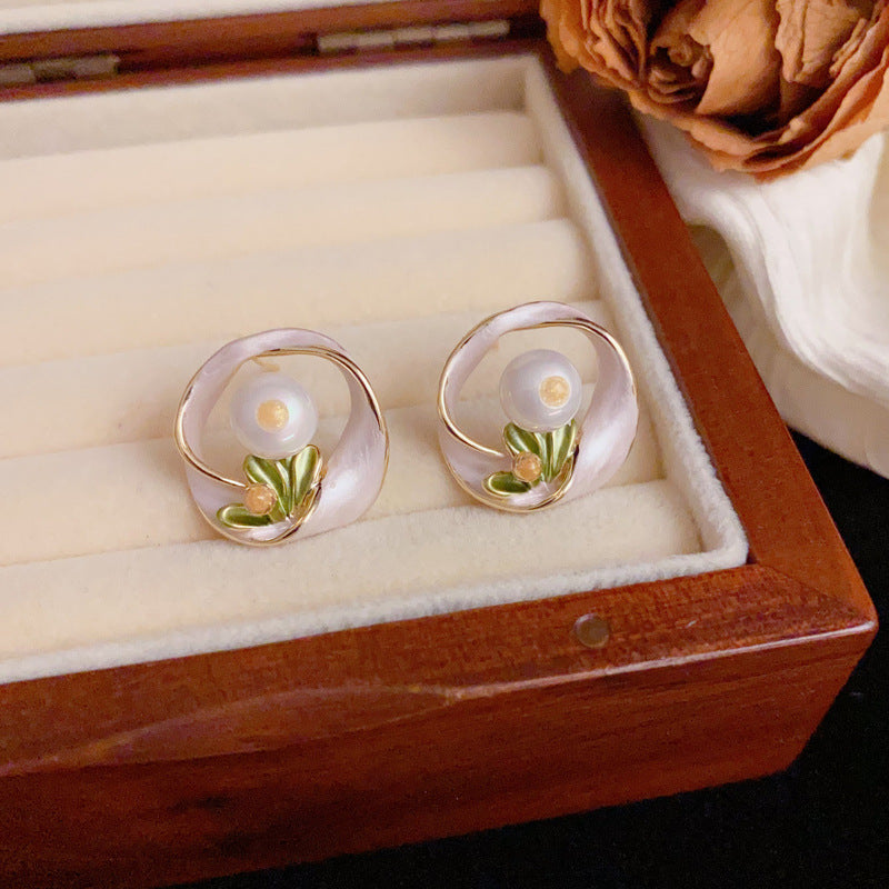 Luxury Enamel & Irregular Pearl Flower Earrings – Floral Design