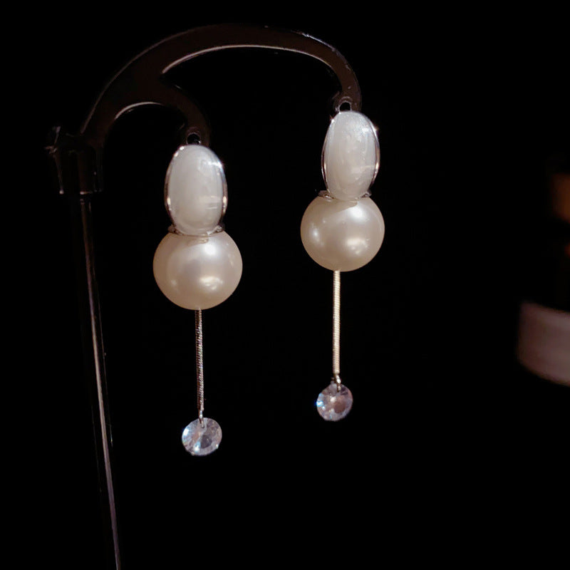 14K Gold-Plated GeoPearl Long Tassel Clip-On Earrings – Elegant Design