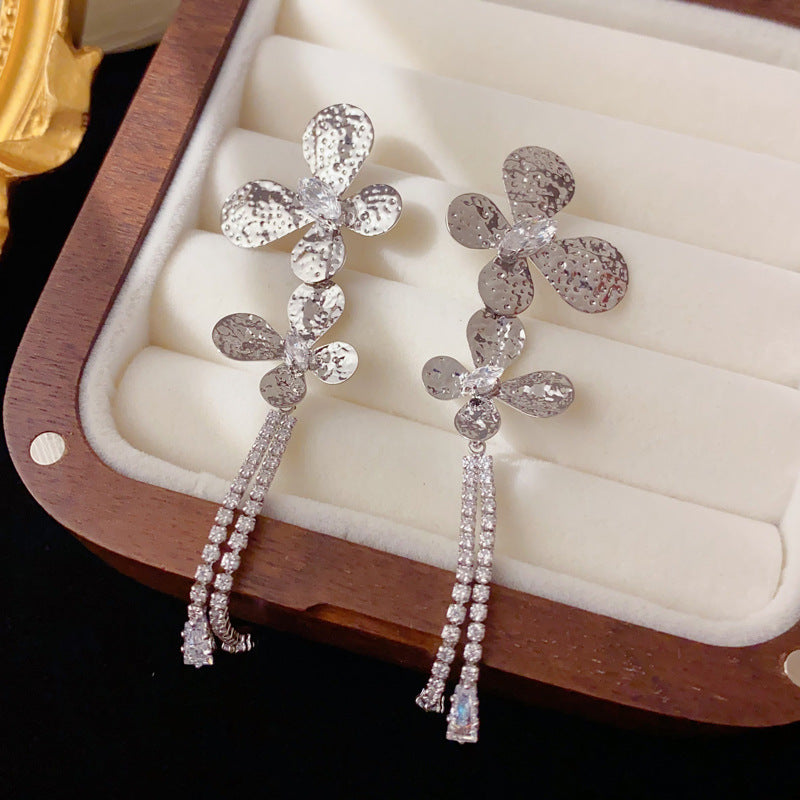 Luxury Zircon Butterfly Tassel Earrings – Elegant Design