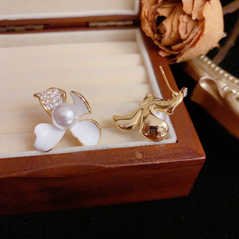 14K Gold Vintage Enamel 3D Zircon Flower Earrings – S925 Silver Needle