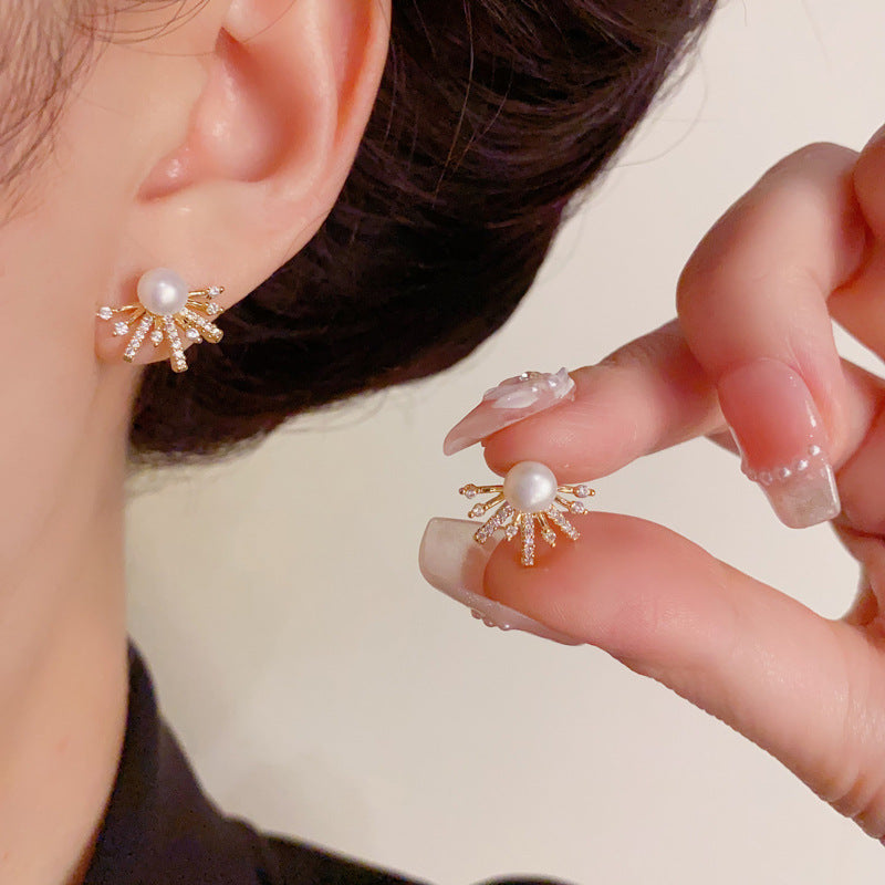 Elegant Zircon Sunflower & Pearl Stud Earrings – Geometric Design