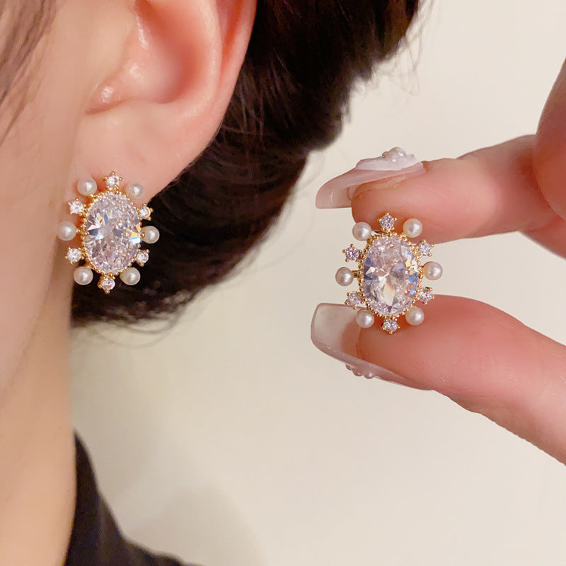 14K Gold-Plated Pearls&Zircon Sunflower Stud Earrings - Elegant Design