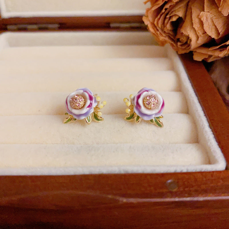 14K Gold Luxury Enamel Flower Stud Flower Earrings – Elegant Design