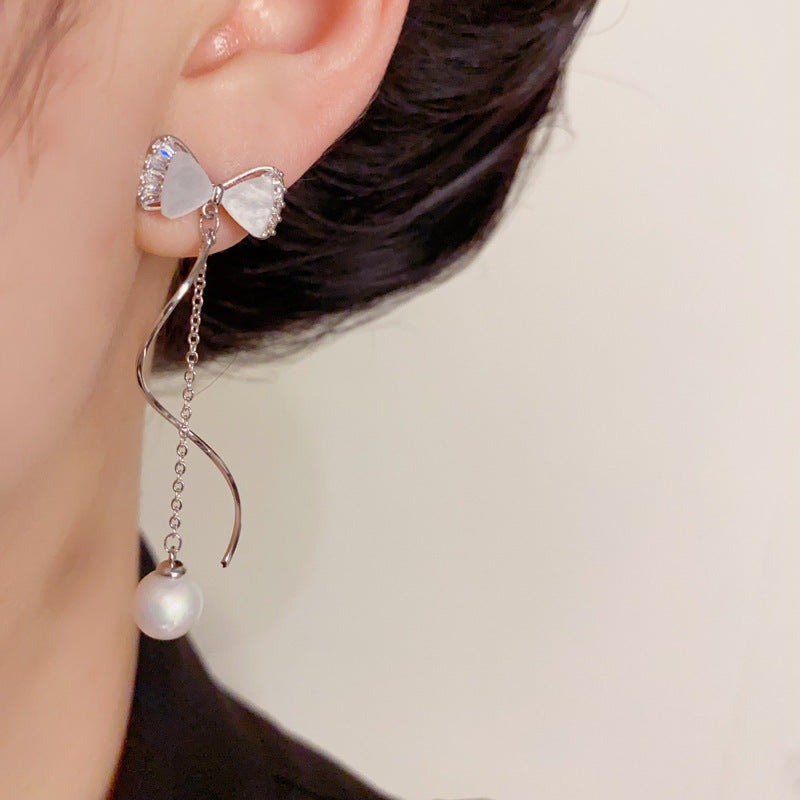 14K Gold-Plated Butterfly Knot Pearl Tassel Earrings – Elegant Design