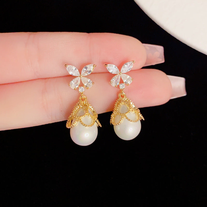 Eaioncol Butterfly Lace Pearl Drop Earrings Gold Silver